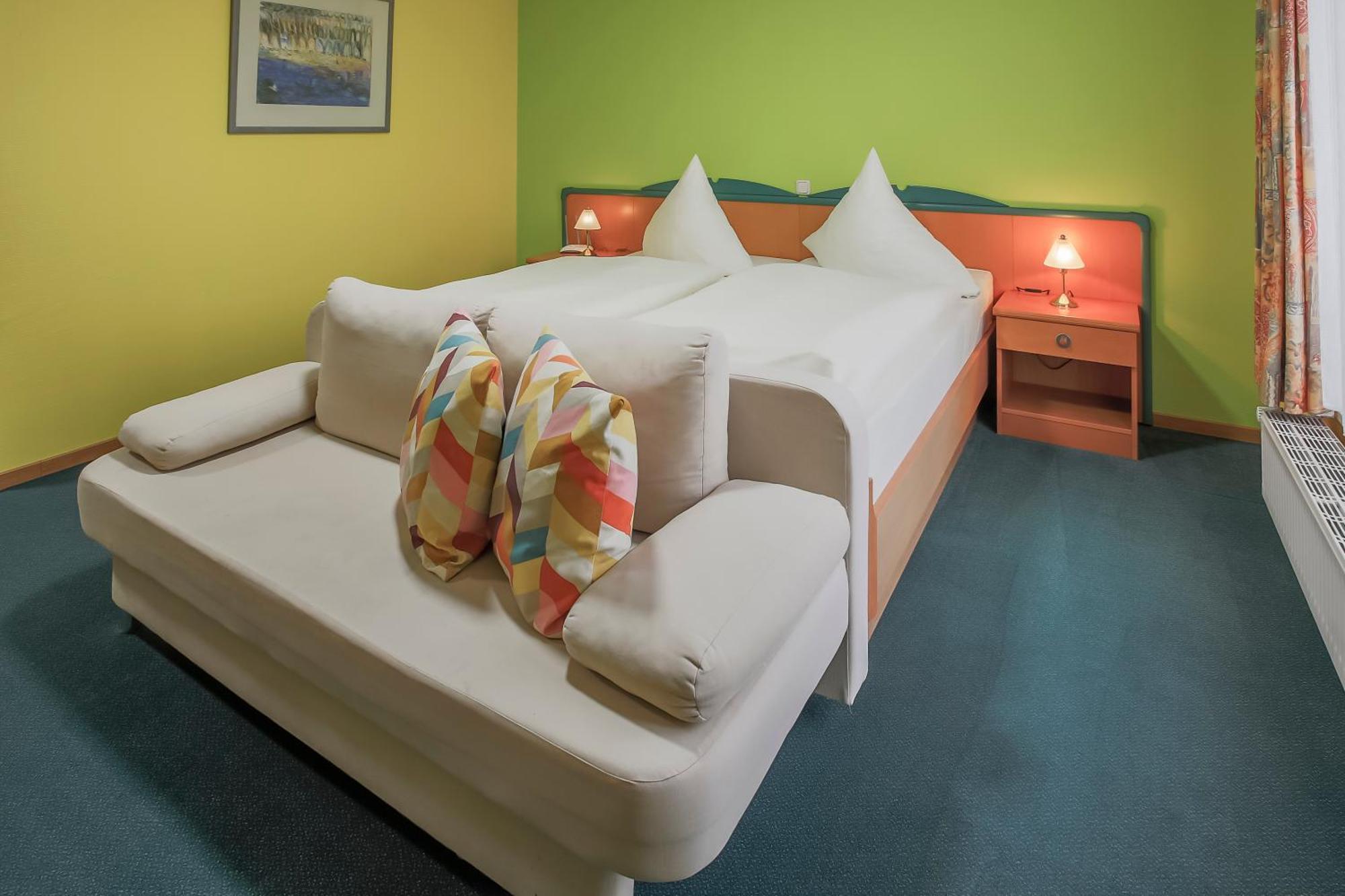 Hotel Ideal 3*