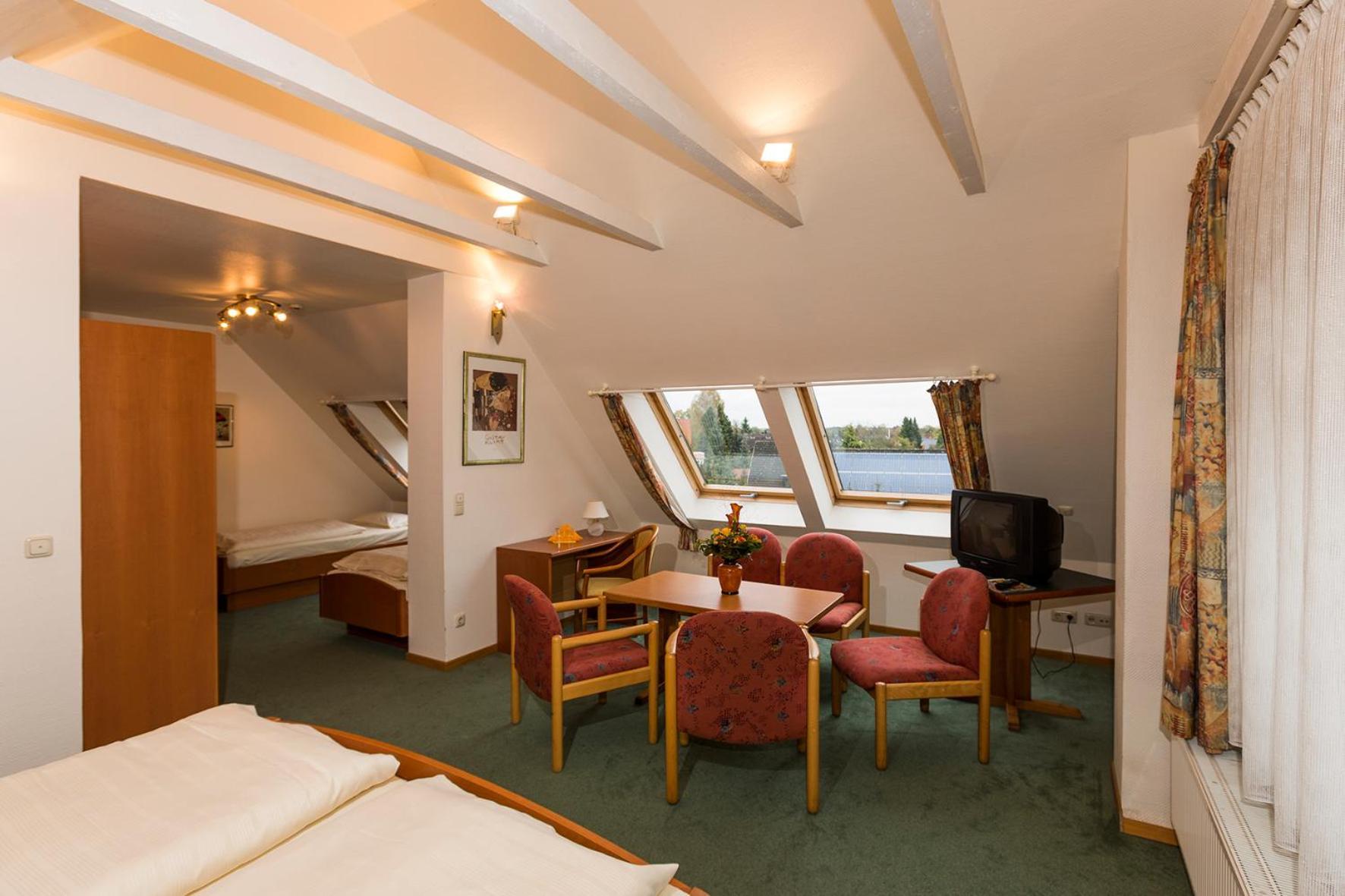 Hotel Ideal 3*